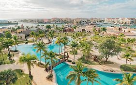 Tan Resorts Marina Cap Cana